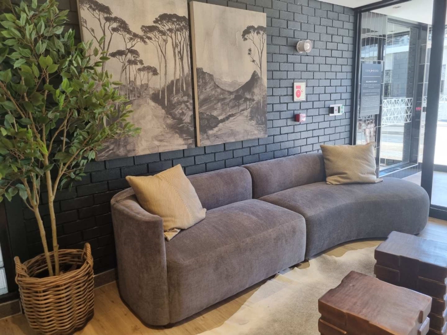 To Let 2 Bedroom Property for Rent in Observatory Western Cape